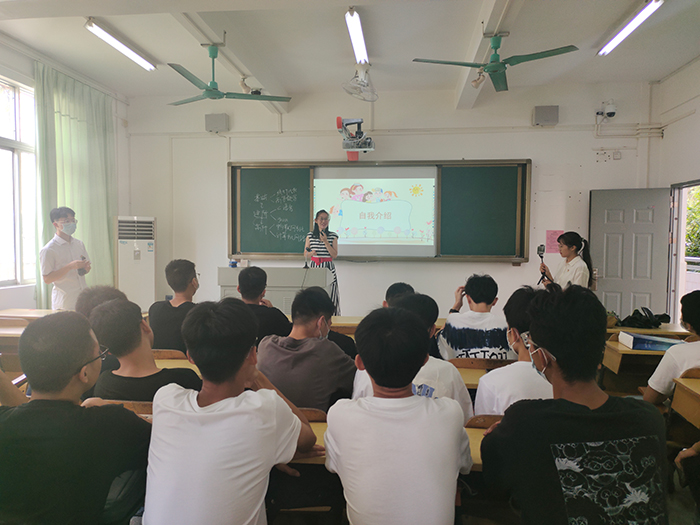 云班級、云直播、云互動 海南大學這個學院云方式迎新你get到了嗎?
